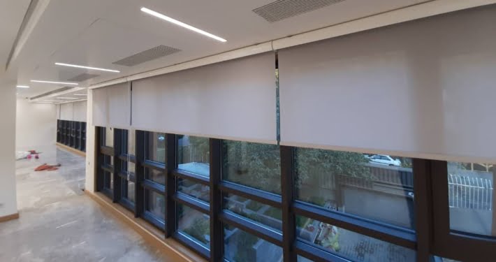 انواع پرده برقی چیست ؟ - شید ساده برقی - قیمت پرده برقی